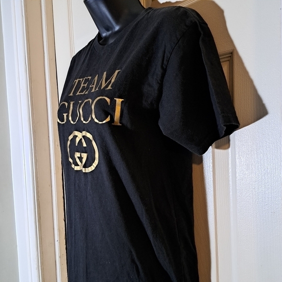 L-A-T graphic T-shirt size small - Picture 3 of 3